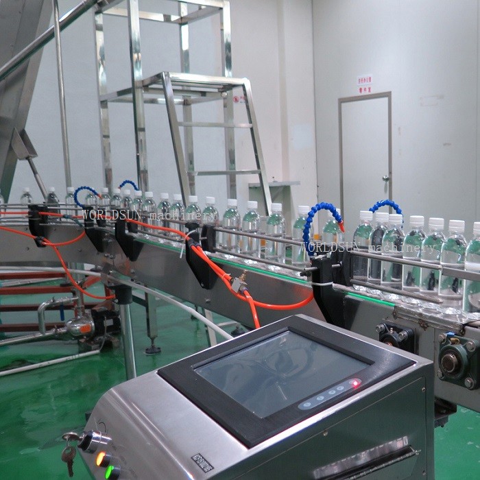 CE Standard 10.8kw 20000-24000BPH bottled beverage filling machine Beverage Filling Machine