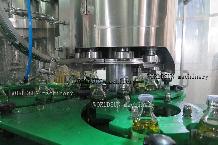 Food class Stainless steel 12000BPH Tonic Water Bottle Filling Machine Packing Machine