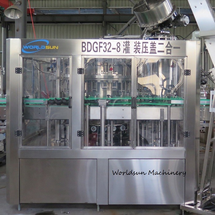Automated 12000BPH 640ml Beer Bottle Filling Machine three in one monobloc glass bottle filling