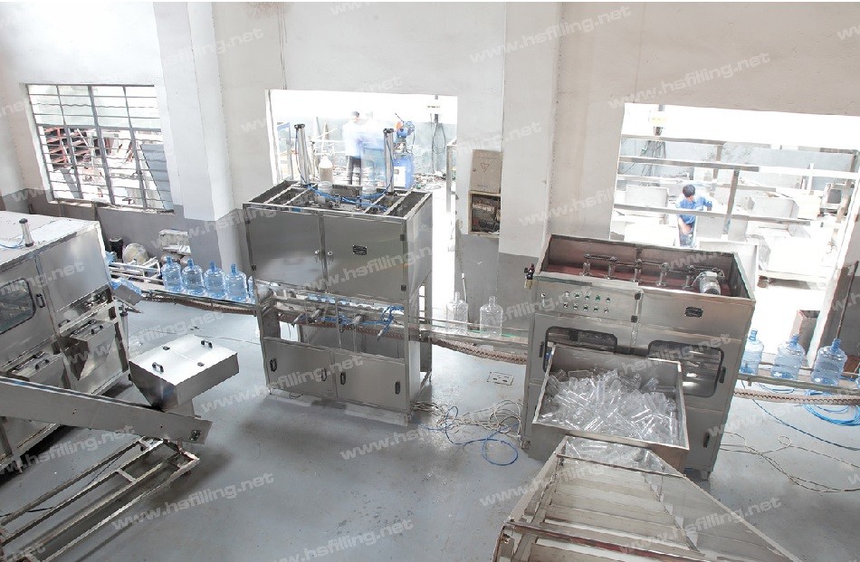 Rinsing Filling Capping Labeling Machine