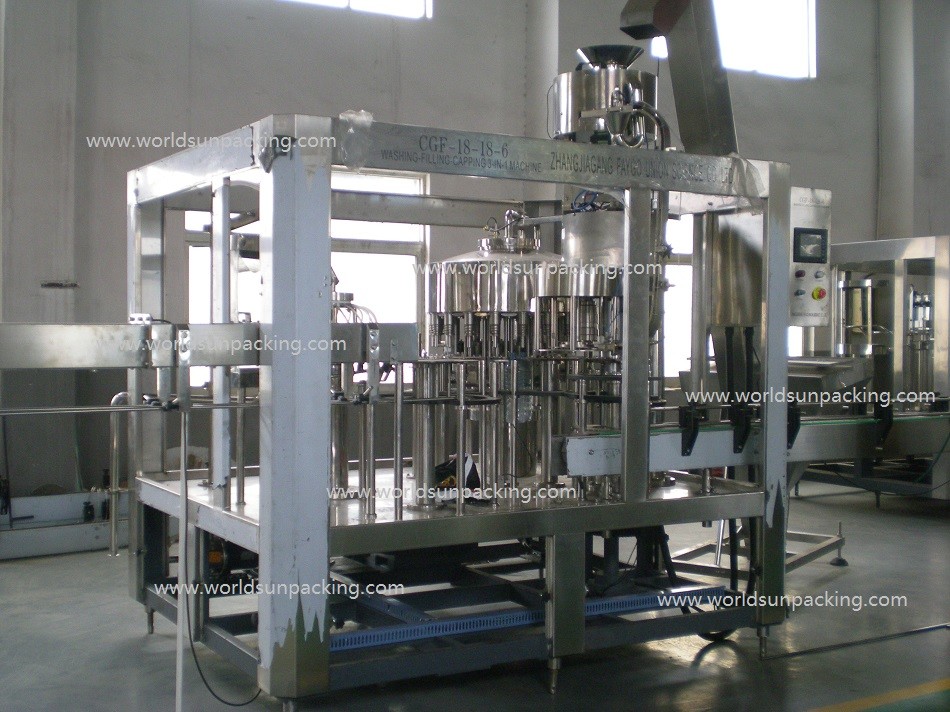 Rinsing Capping Beverage Filling Machine